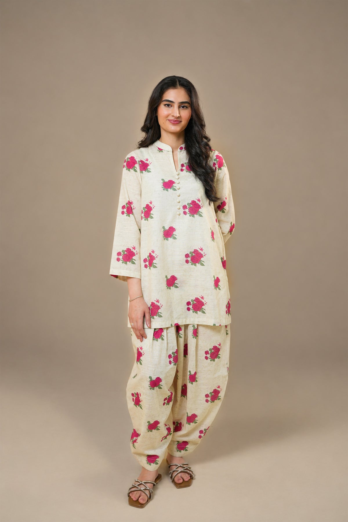 Thread Bloom Khaddar Set