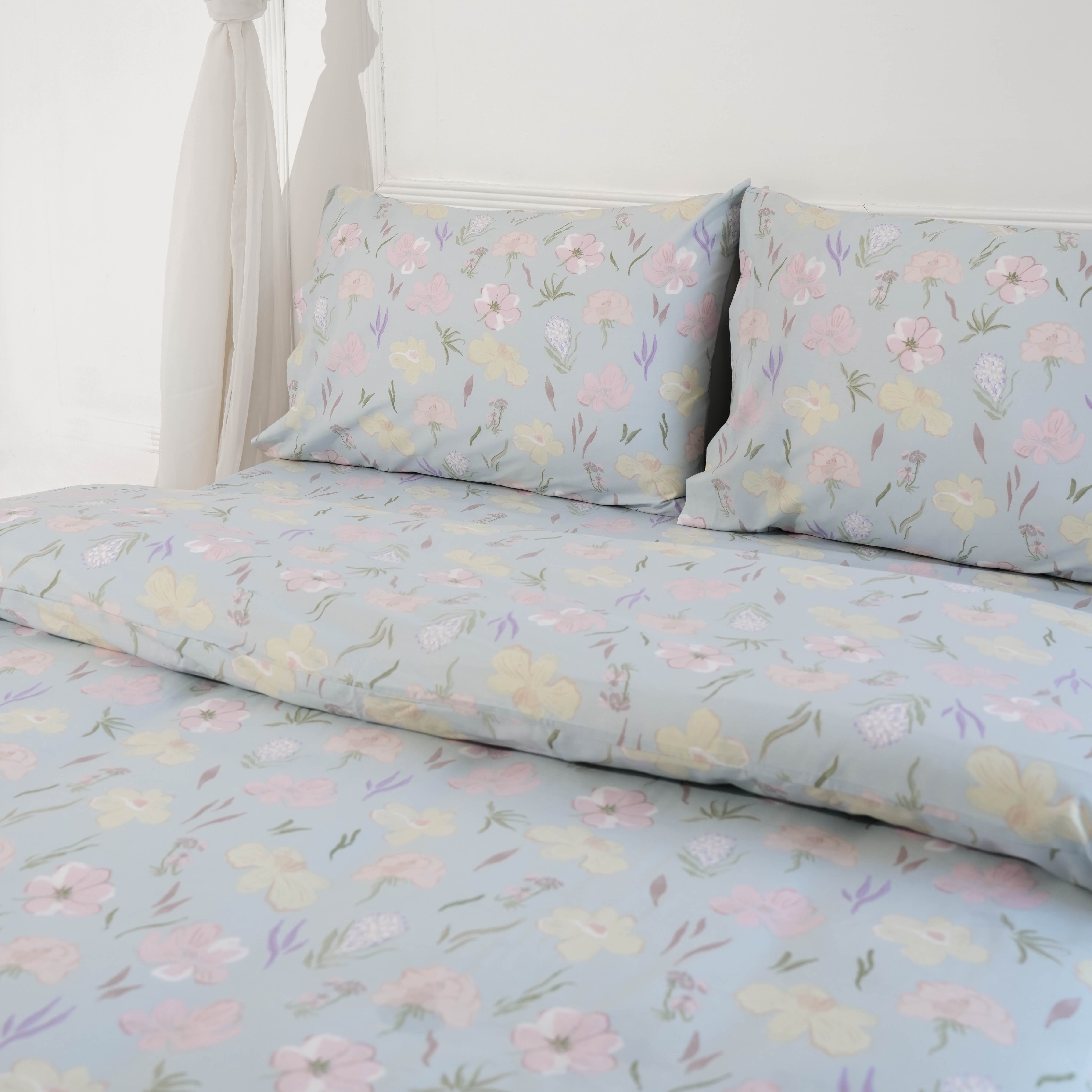 Gardenia Bed Sheet Set