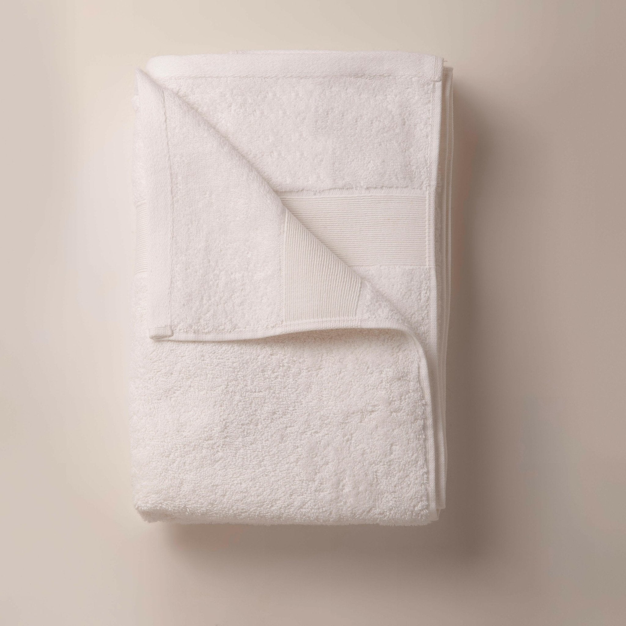 White Supple Bath Towel - THE LINEN COMPANY