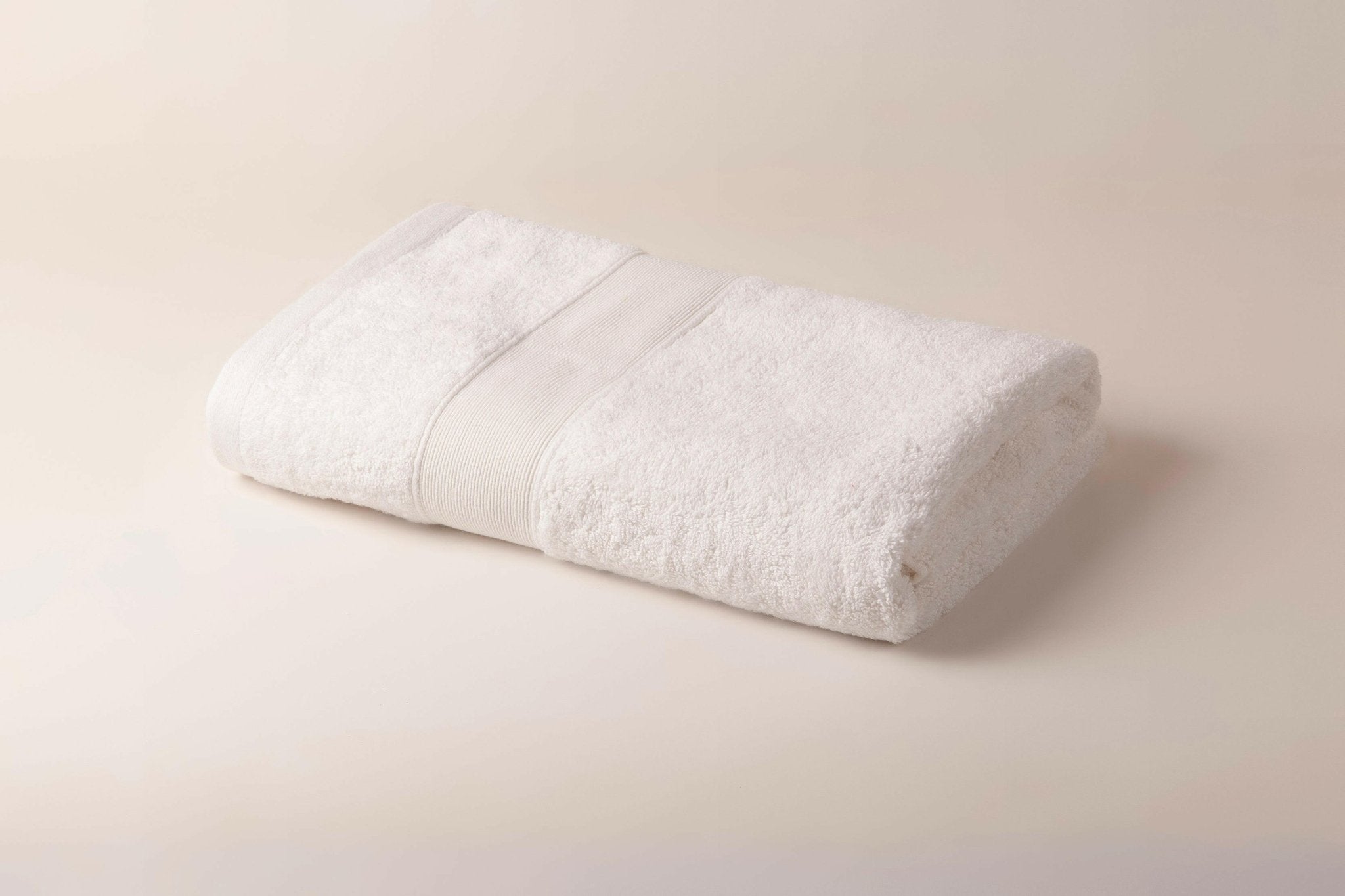 White Supple Bath Towel - THE LINEN COMPANY