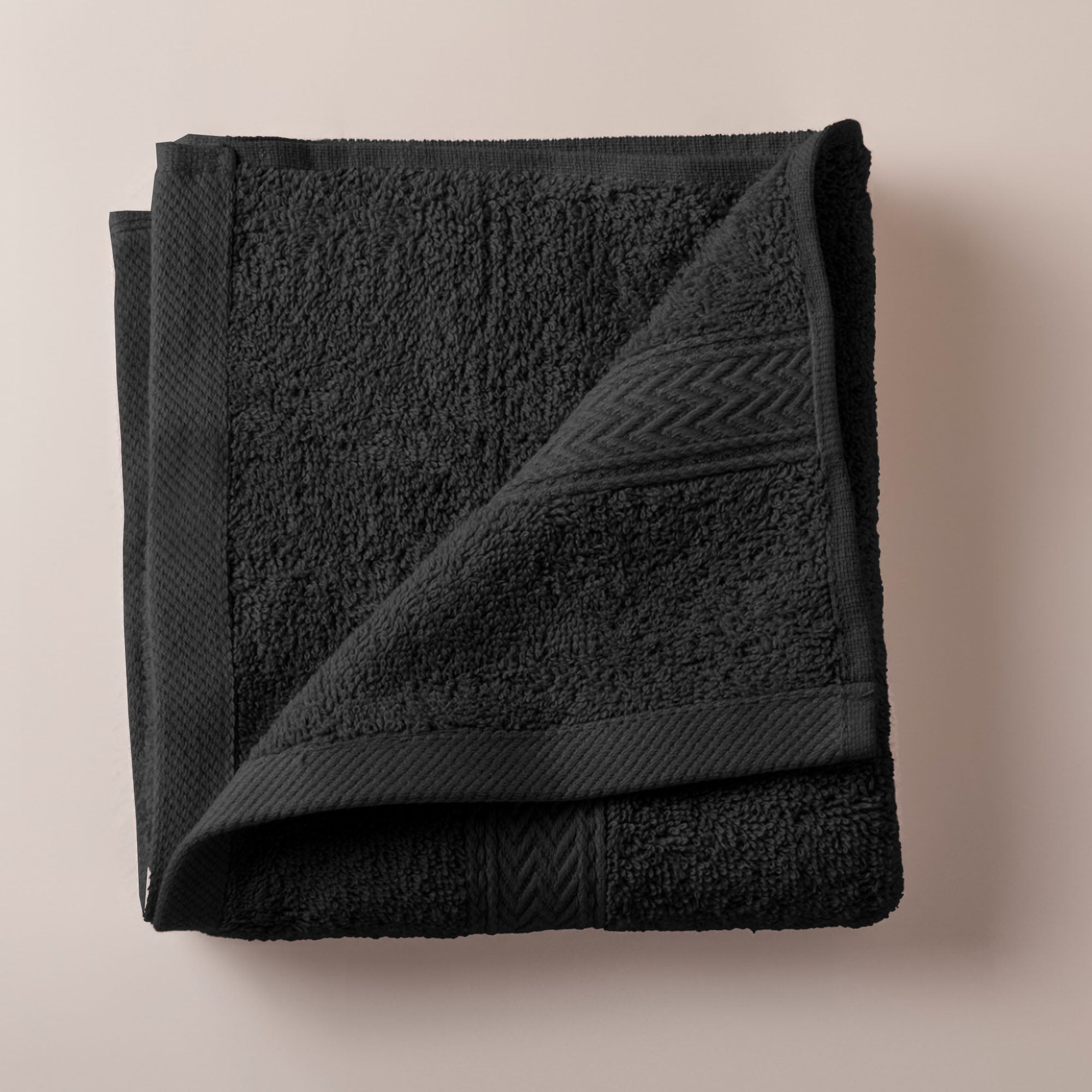 Black Zigzag Towels - Set of 4